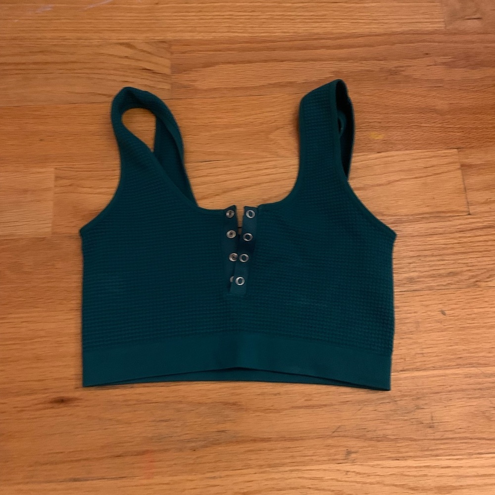 Crop tank